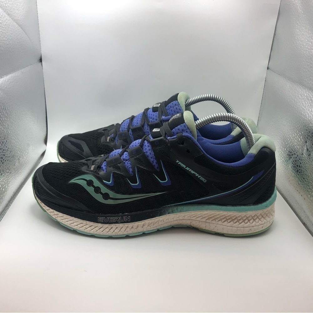 Saucony Triumph womens sneakers size 9.5